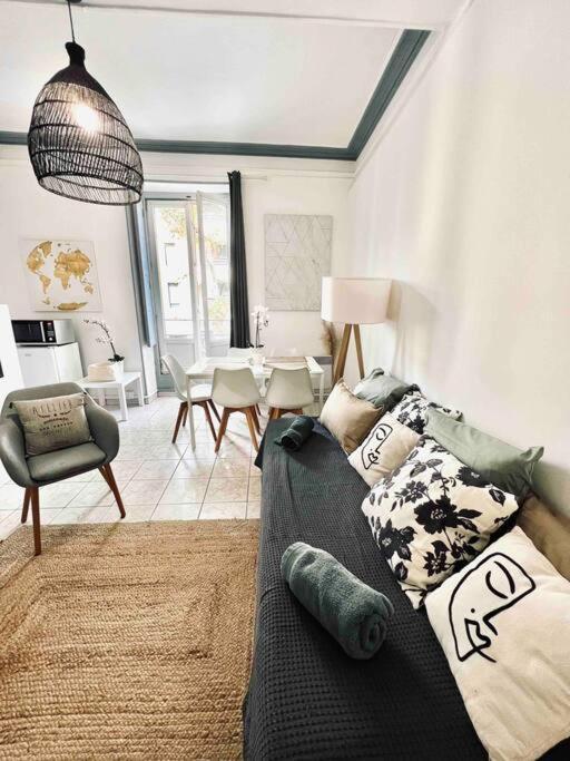 Appartement En Centre Ville, Wifi Et Tram Montpellier Exterior foto